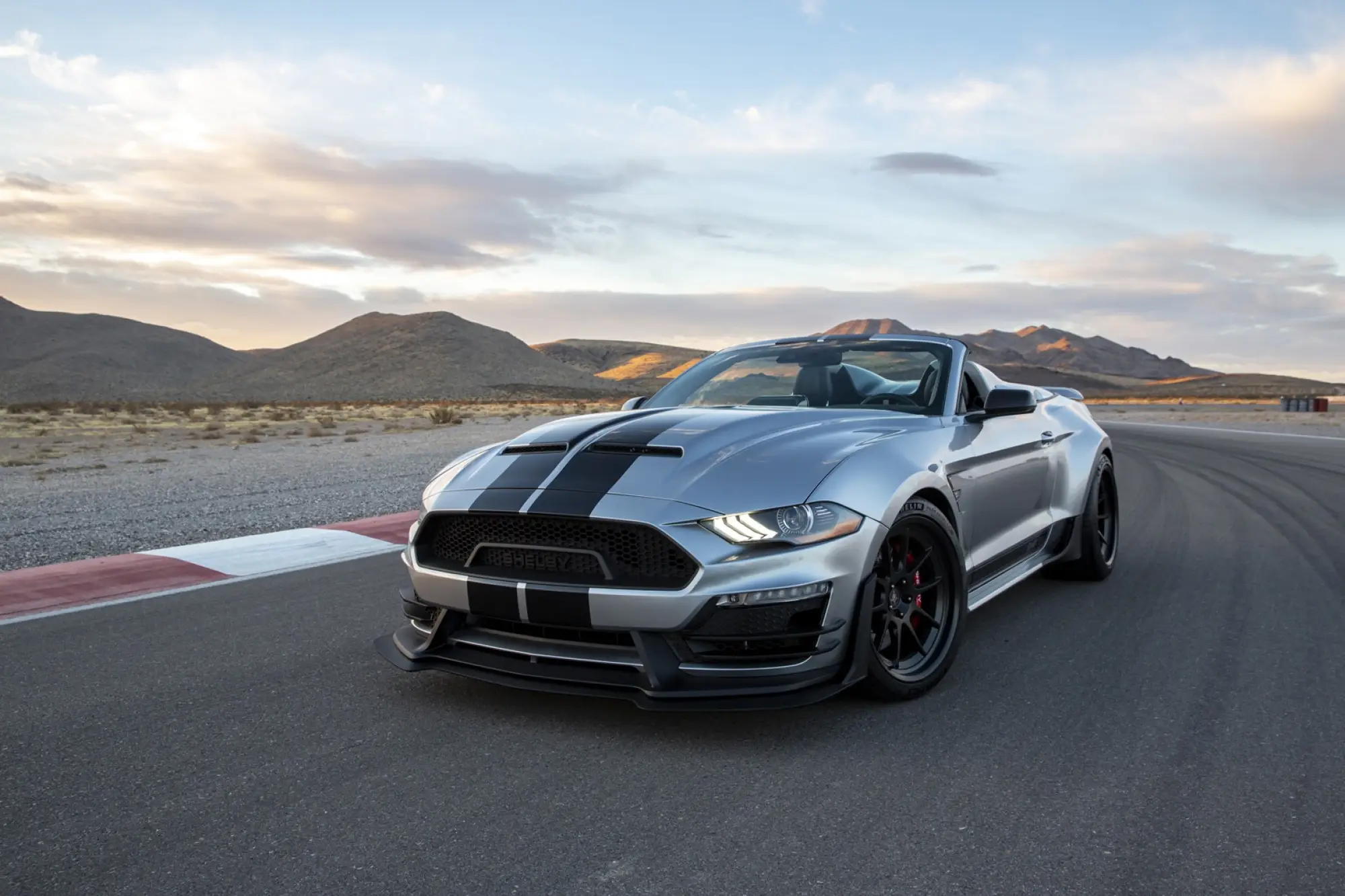 Ford Shelby Super Snake Speedster - 19