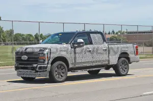 Ford Super Duty 2023 - Foto Spia 24-06-2022