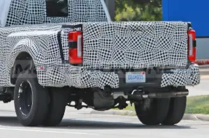 Ford Super Duty King Ranch 2023 - Foto Spia 14-07-2022 - 11