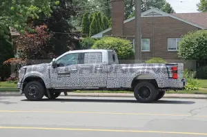 Ford Super Duty King Ranch 2023 - Foto Spia 14-07-2022 - 12