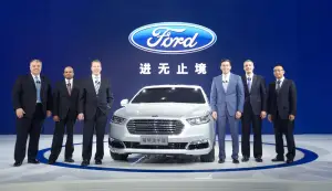 Ford Taurus 2016 - Salone di Shanghai 2015