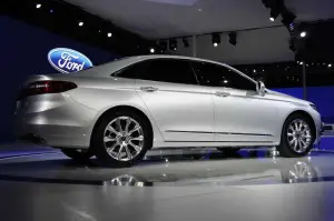 Ford Taurus 2016 - Salone di Shanghai 2015 - 5