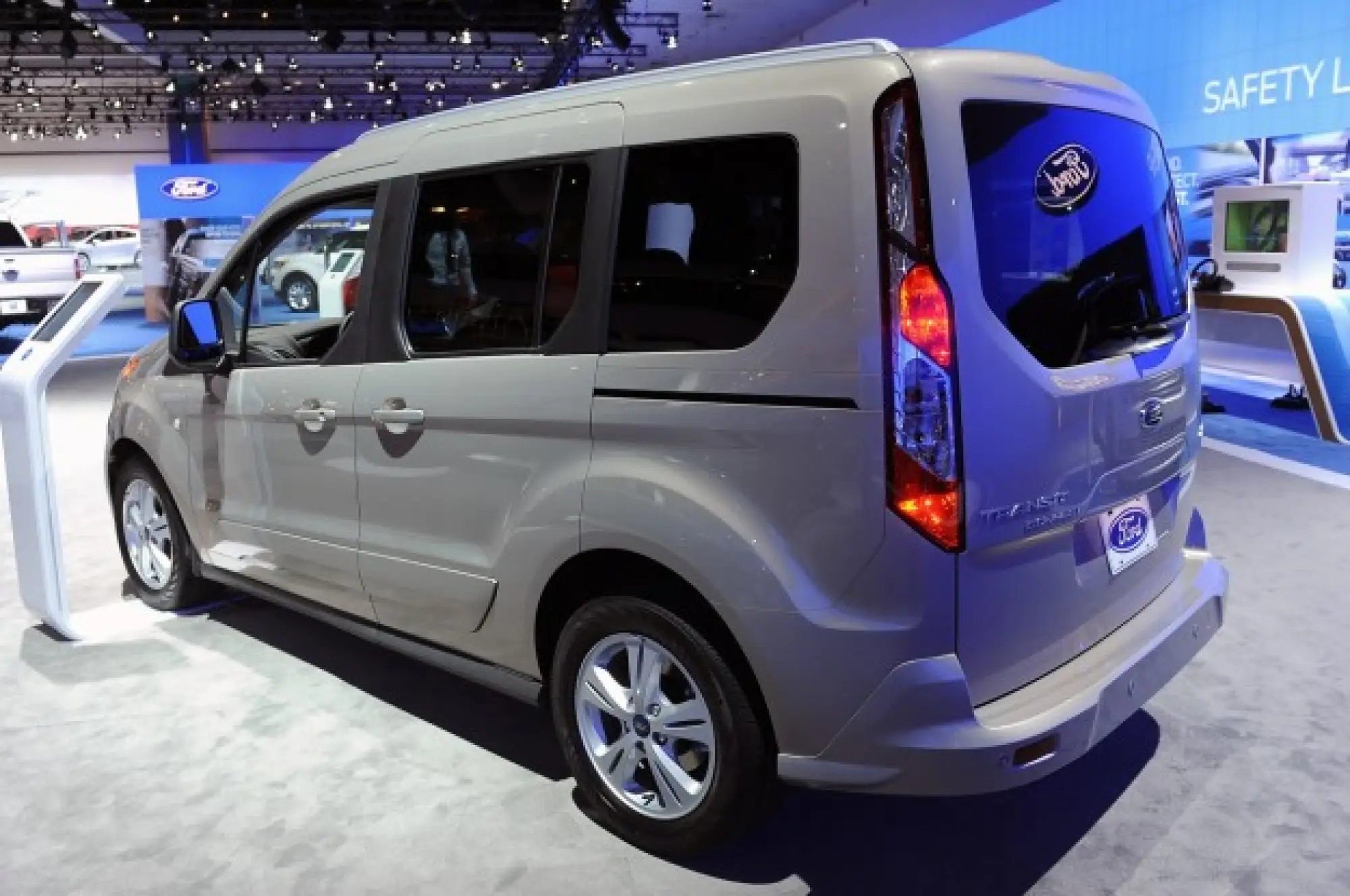 Ford Tourneo Connect - Salone di Los Angeles 2012 - 7