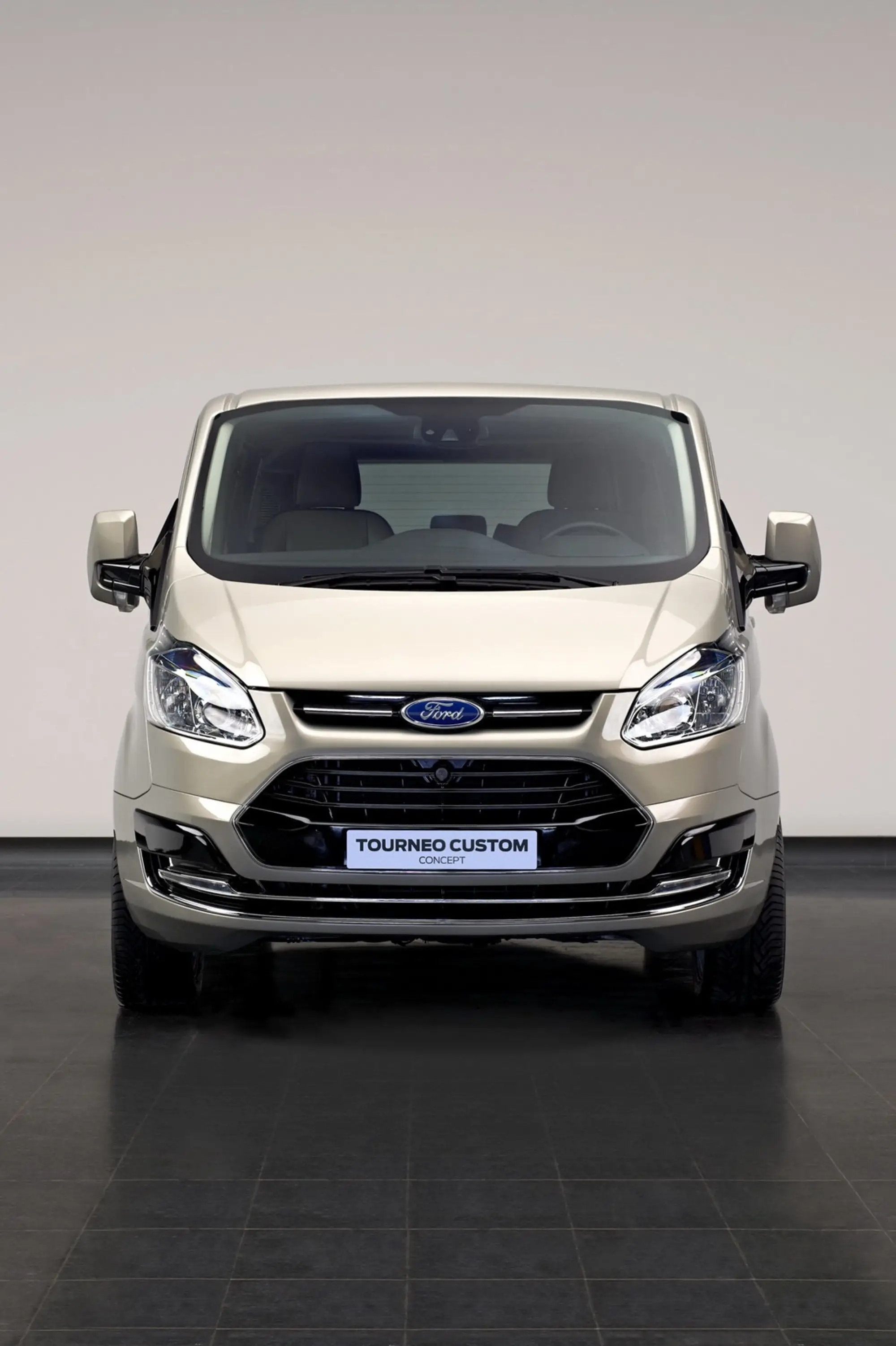 Ford Tourneo Custom Concept - 6