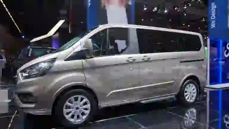 Ford Tourneo Custom - Salone di Francoforte 2017 - 3