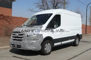 Ford Transit 2019 - Foto spia 30-4-2018