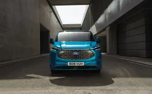 Ford Transit Custom 2023 - Foto ufficiali