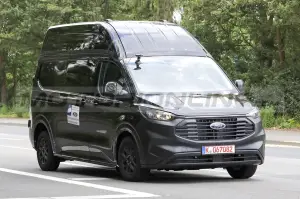 Ford Transit Custom - Foto Spia 27-08-2022