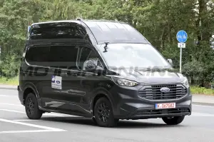 Ford Transit Custom - Foto Spia 27-08-2022