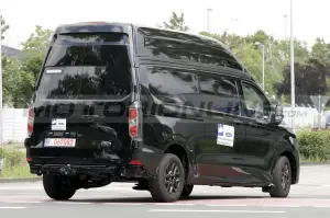 Ford Transit Custom - Foto Spia 27-08-2022