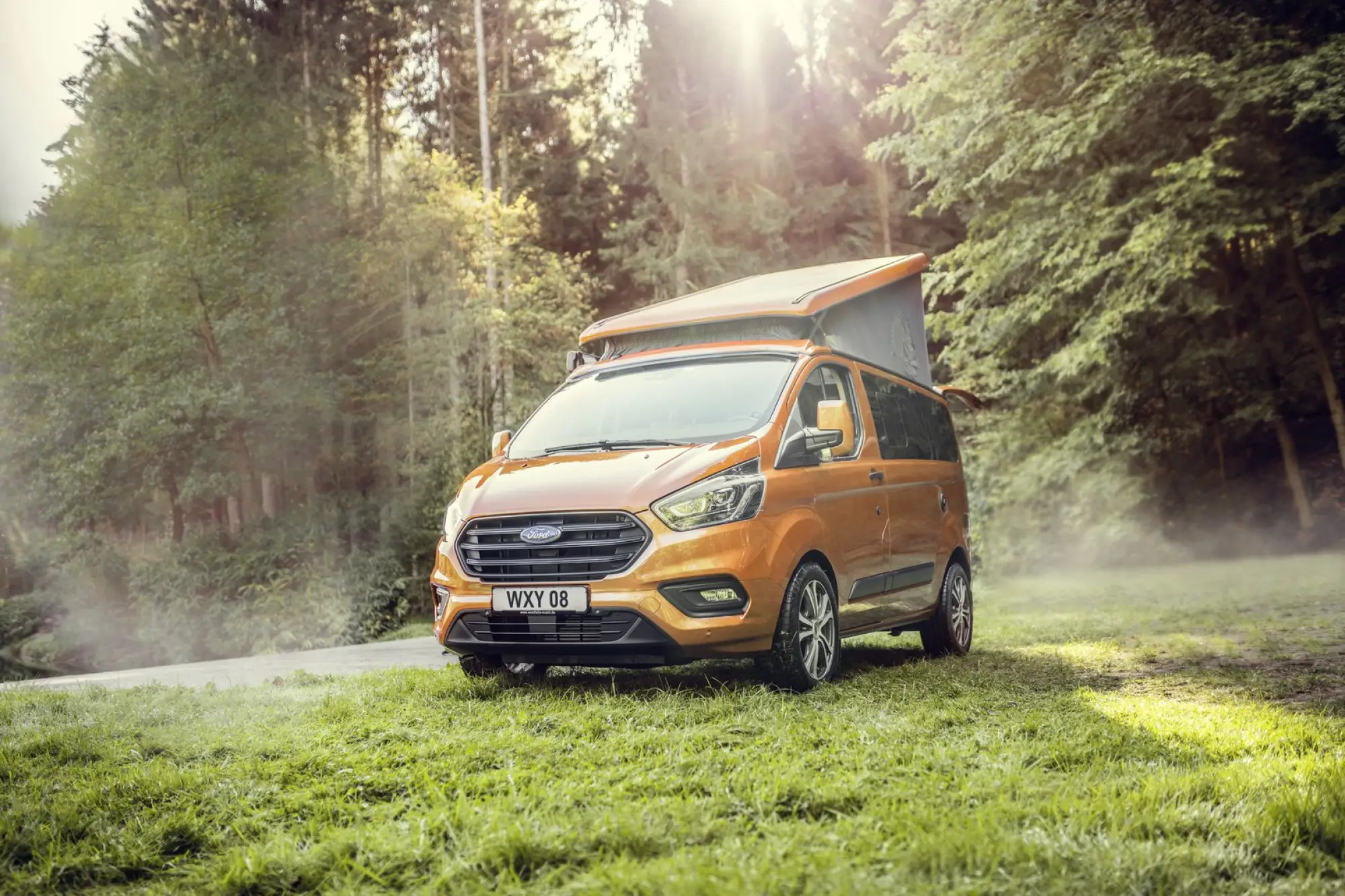 Ford Transit Custom Nugget Camper - 10