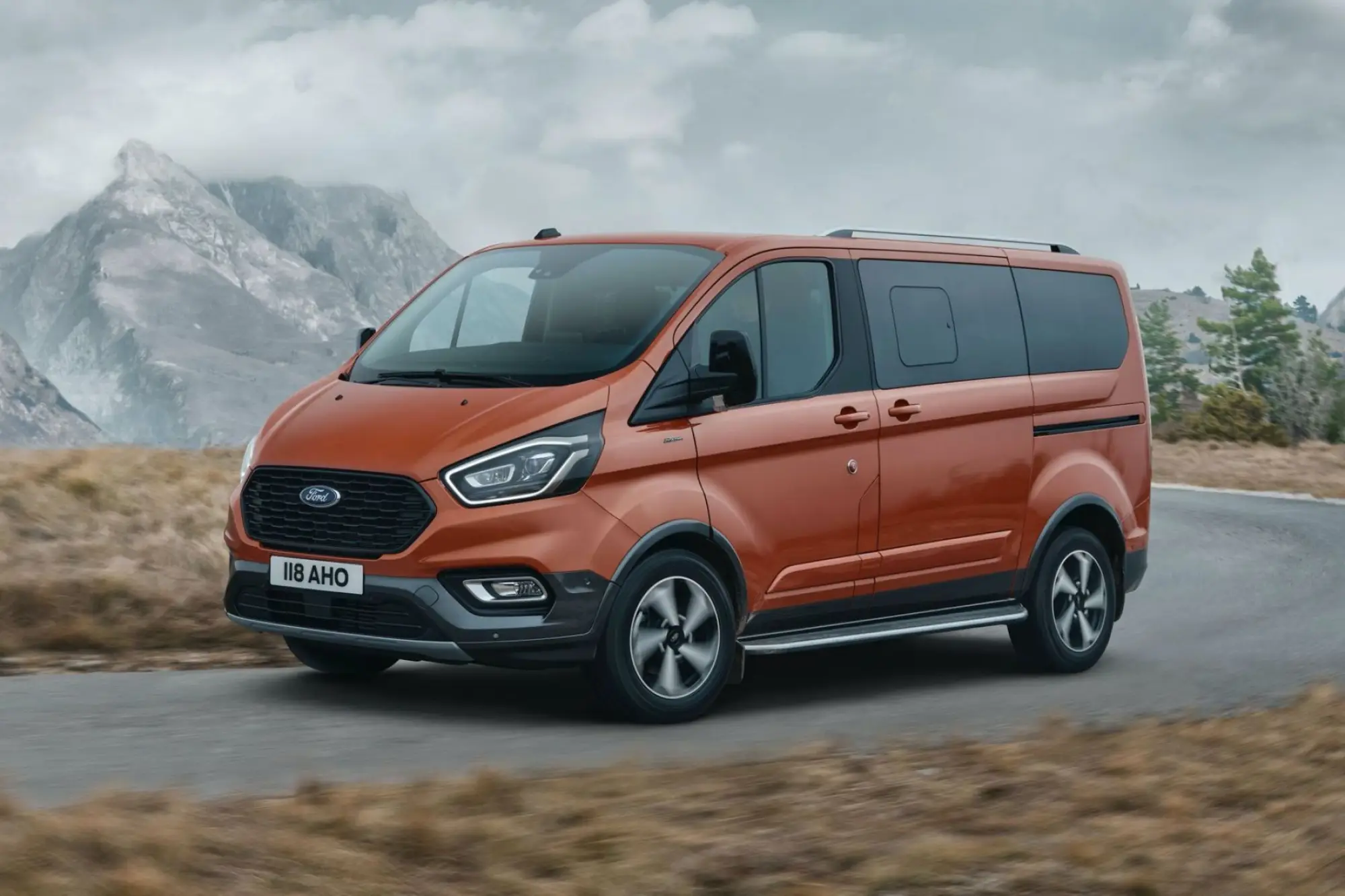 Ford Transit e Tourneo Trail e Active - 1