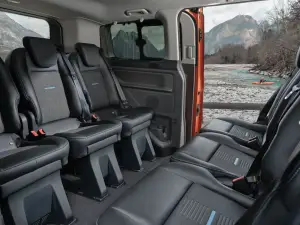 Ford Transit e Tourneo Trail e Active