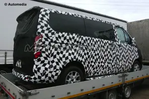 Ford Transit Facelift - foto spia 14-05-2015