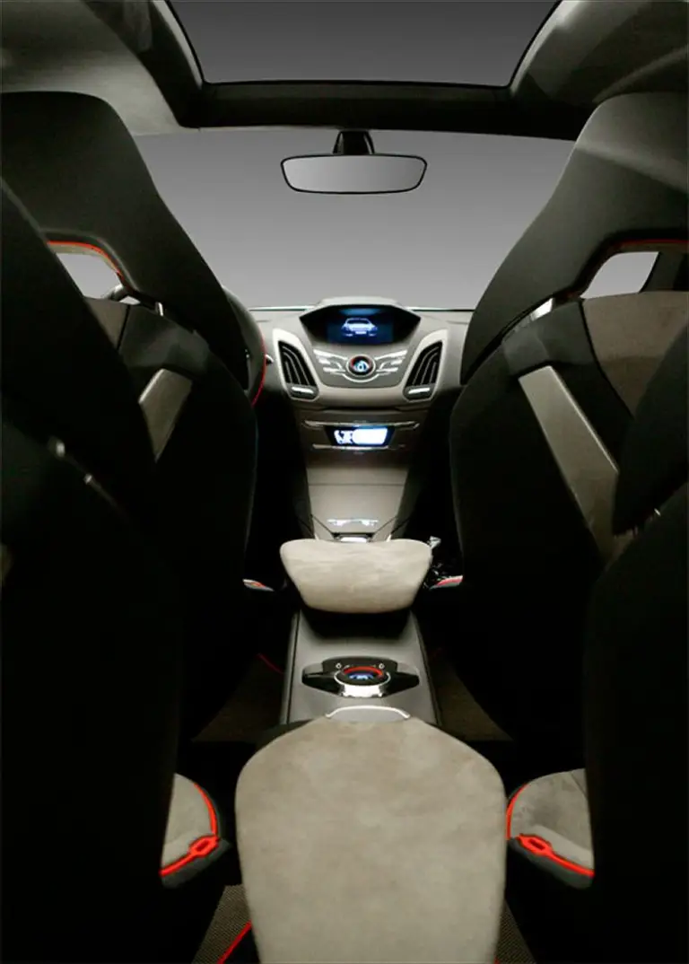 Ford Vertrek - 2