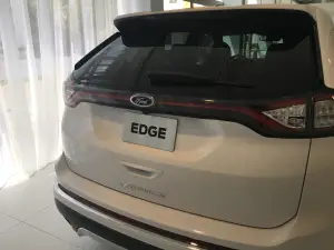 FordEdge_MY2016 - 27