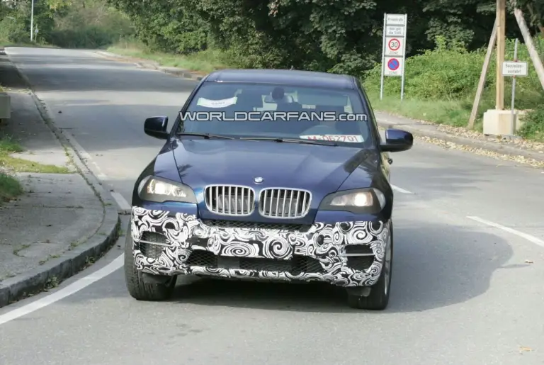 Foto spia BMW X5 - 6