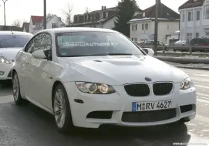 Foto spia della BMW M3 2001