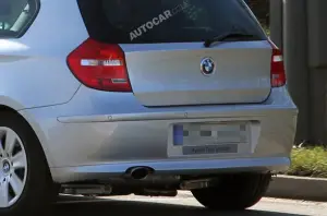 Foto spia della BMW Serie-1 ibrida