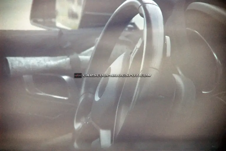 Foto spia della Mercedes SLK Roadster - 7