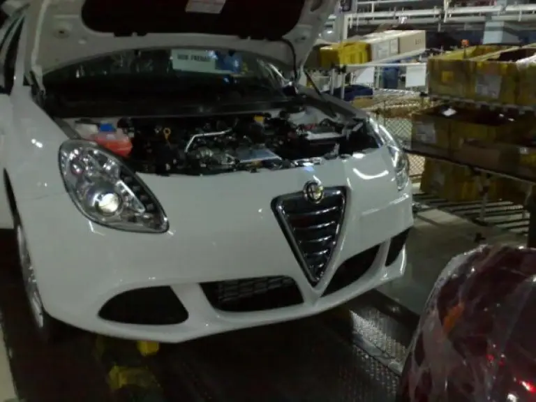 Foto spia dell'Alfa Romeo Milano - 9