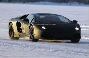 Foto spia erede Lamborghini Murcielago