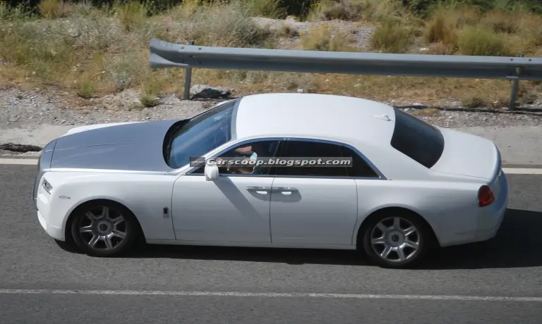 Foto spia Rolls Royce Ghost - 2