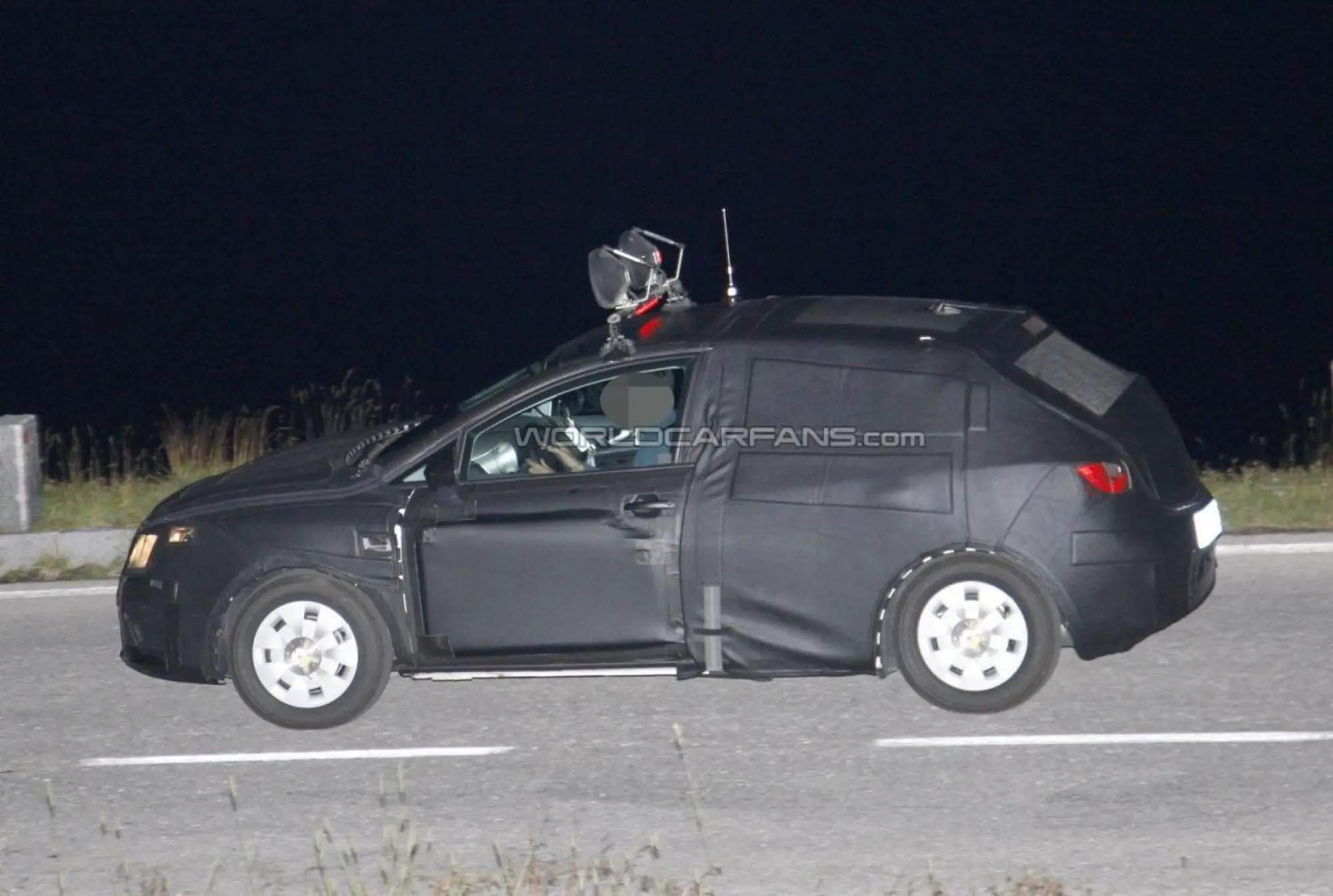 Foto spia Seat Leon e Seat Ibiza restyling - 9
