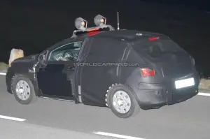 Foto spia Seat Leon e Seat Ibiza restyling - 14