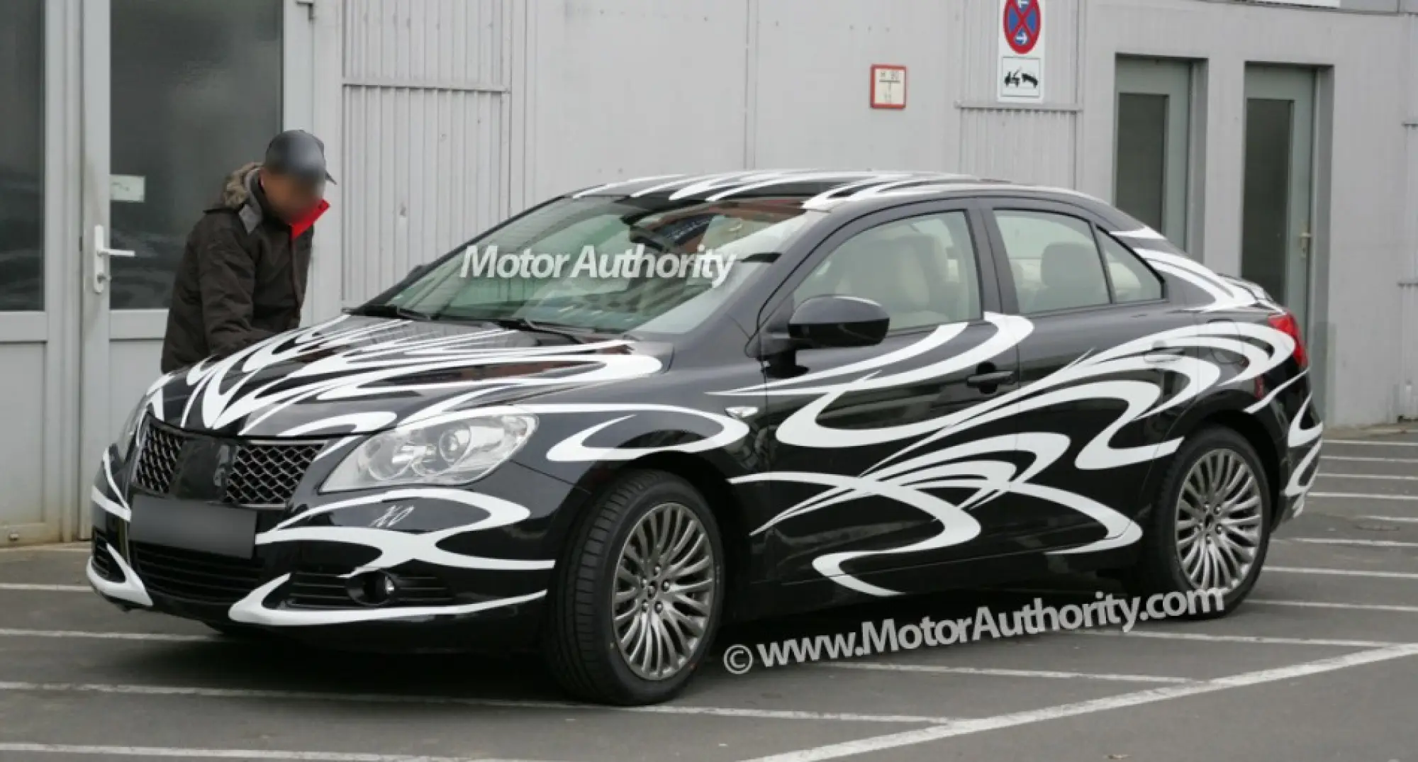 Foto spia Suzuki Kizashi - 2