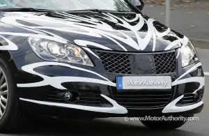 Foto spia Suzuki Kizashi - 12