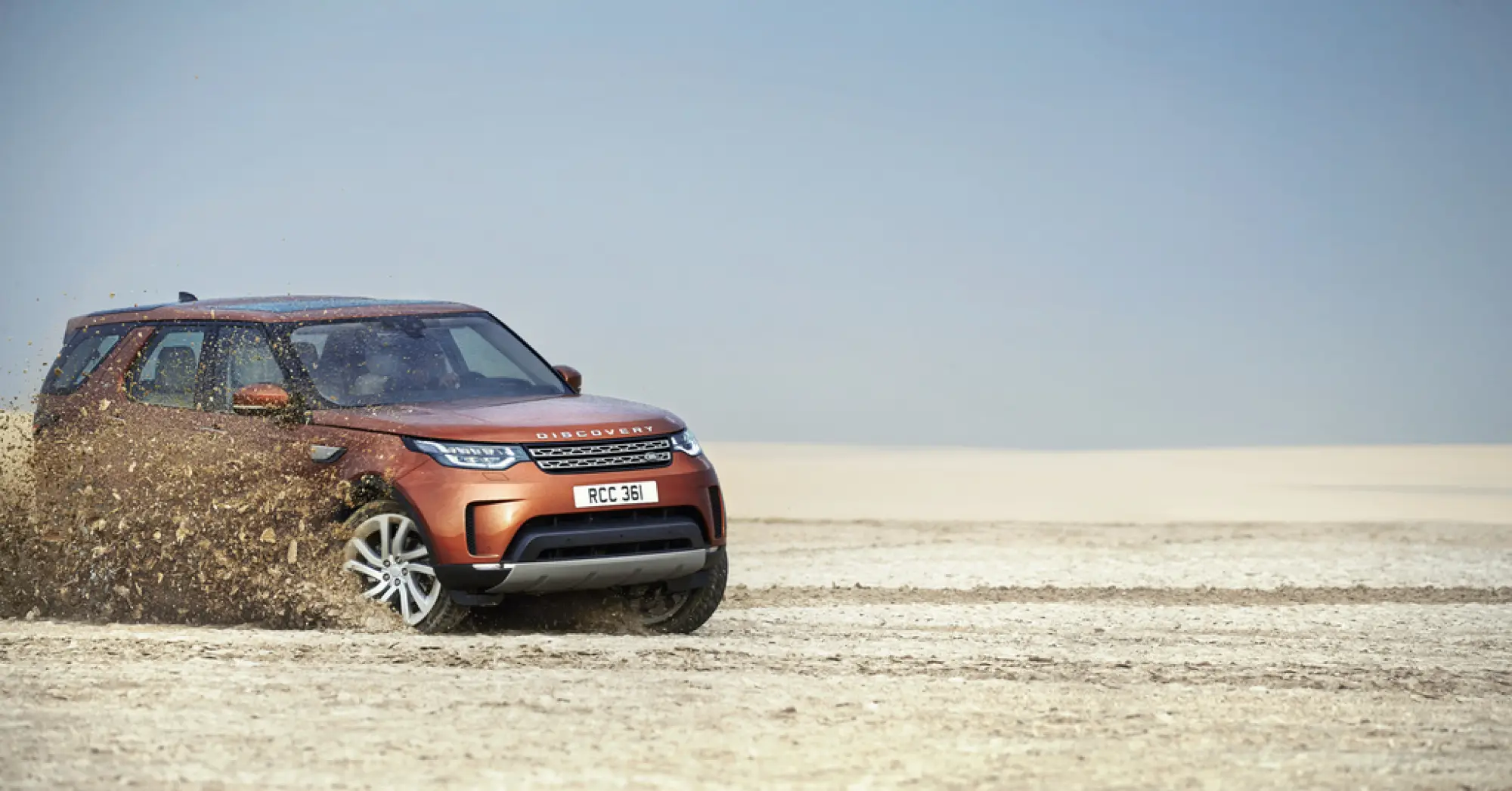 Foto stampa nuova Land Rover Discovery MY 2017 28 settembre 2016 - 2