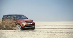 Foto stampa nuova Land Rover Discovery MY 2017 28 settembre 2016 - 2