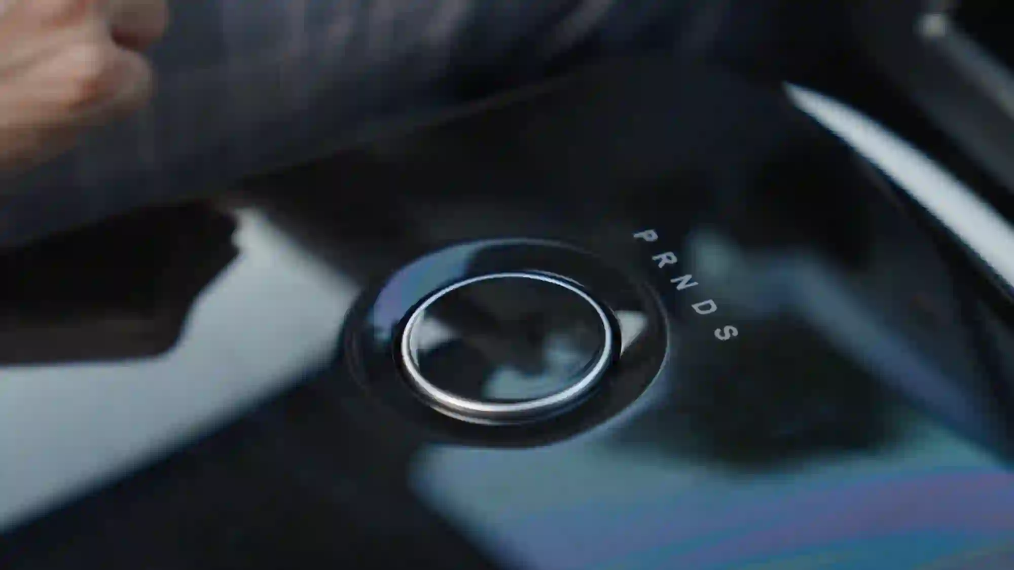 Foxconn Model V - Teaser - 4