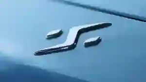 Foxconn Model V - Teaser - 3