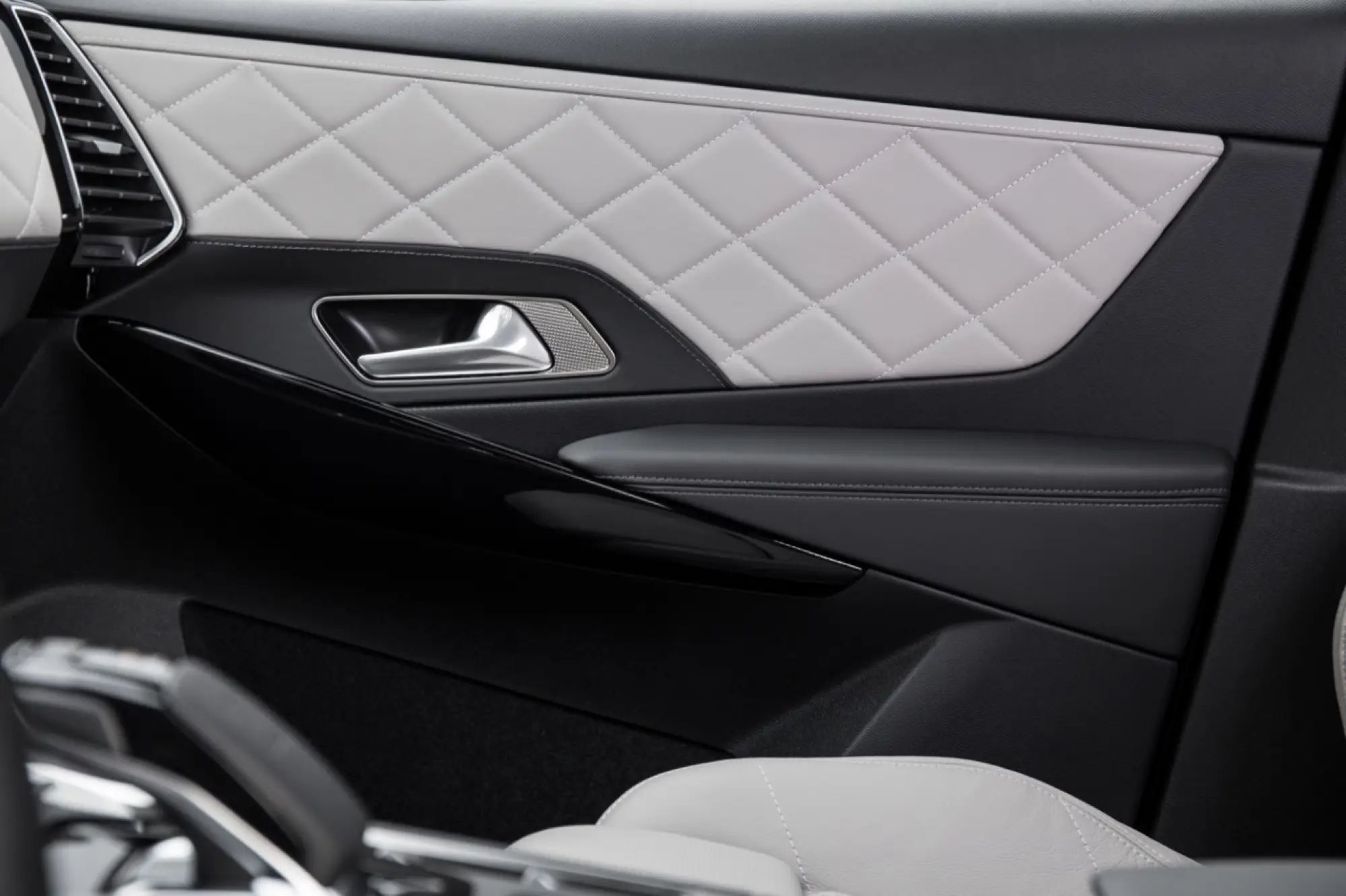 Gamma E-Tense DS - DS7 e DS3 E-Tense  - 19