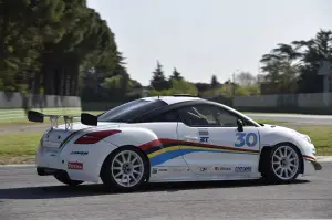 Gamma sportiva Peugeot RCZ in pista - 22