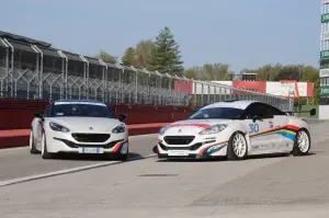 Gamma sportiva Peugeot RCZ in pista - 84