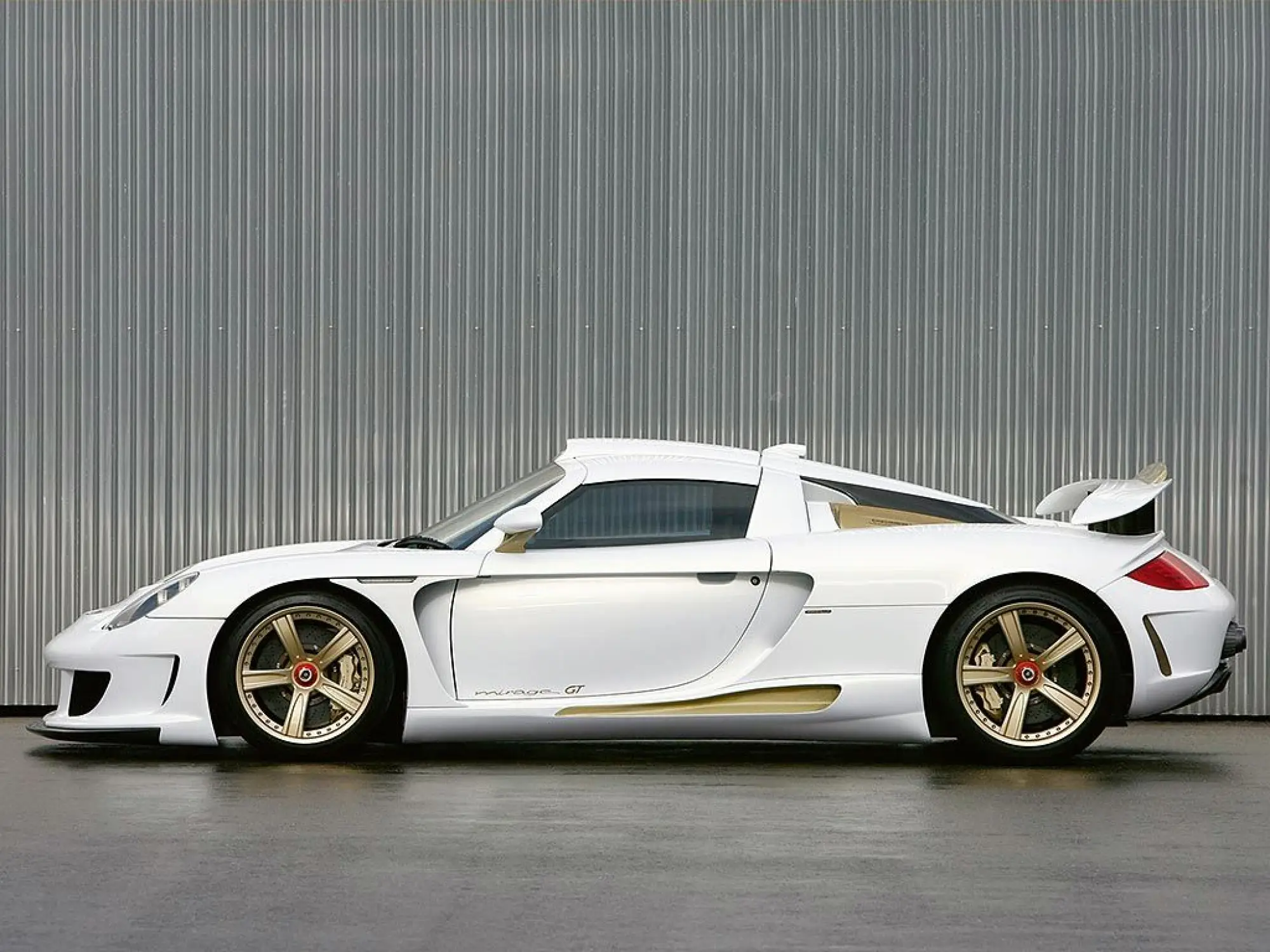Gemballa Mirage GT Gold Edition - 2
