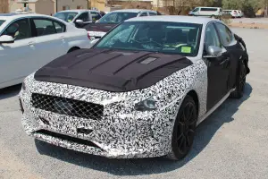 Genesis G70 foto spia 31 agosto 2016