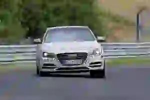 Genesis G80 foto spia restyling luglio 2016 - 1