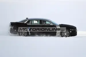 Genesis G90 - Foto spia 12-2-2021