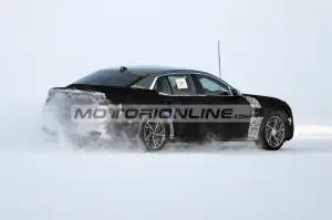 Genesis G90 - Foto spia 12-2-2021