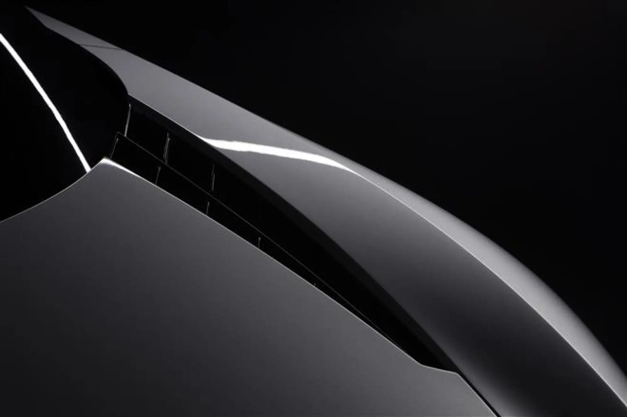 GFG Style Giugiaro teaser berlina elettrica - 3