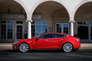 Glass Tesla - 11