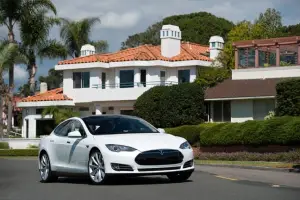 Glass Tesla - 13