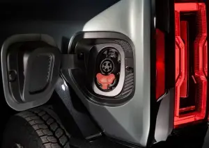 GMC Hummer EV SUV