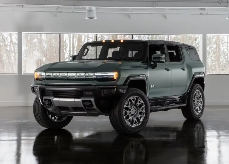 GMC Hummer EV SUV - 9