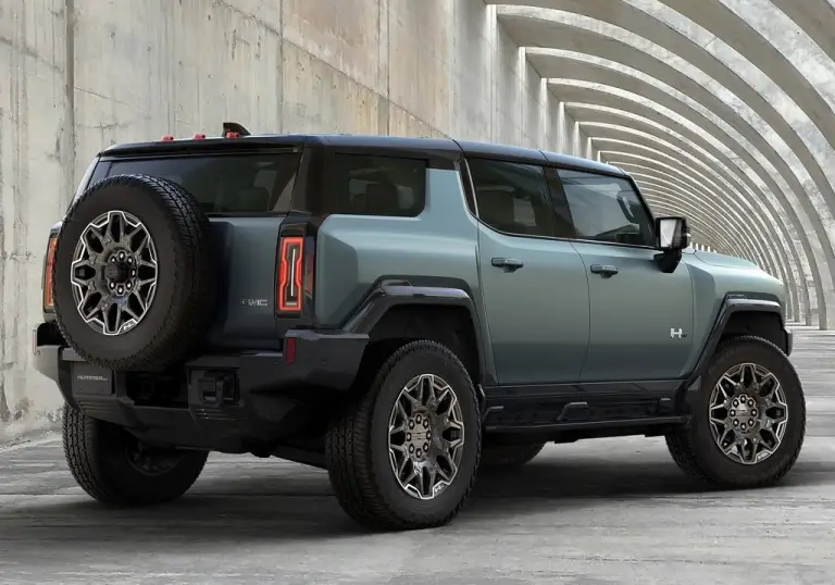 GMC Hummer EV SUV - 45