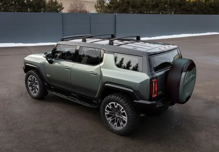 GMC Hummer EV SUV - 46